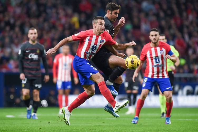 奥斯卡、巴尔加斯赛季前离队，武磊长期伤缺，但海港仍夺冠军（奥斯卡、巴尔加斯季前离队，武磊长期伤停，海港仍问鼎冠军）