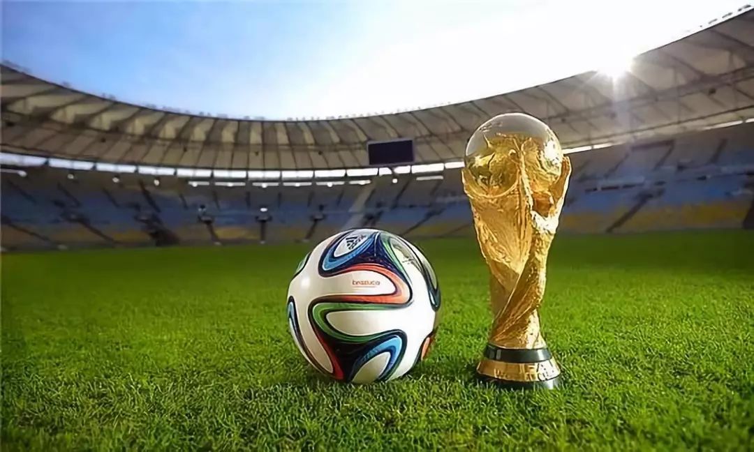 18个失误！乌度卡：中场时我强调过要保护球，结果下半场更糟（18次失误！乌度卡无奈：中场强调保护球，下半场反而更差）