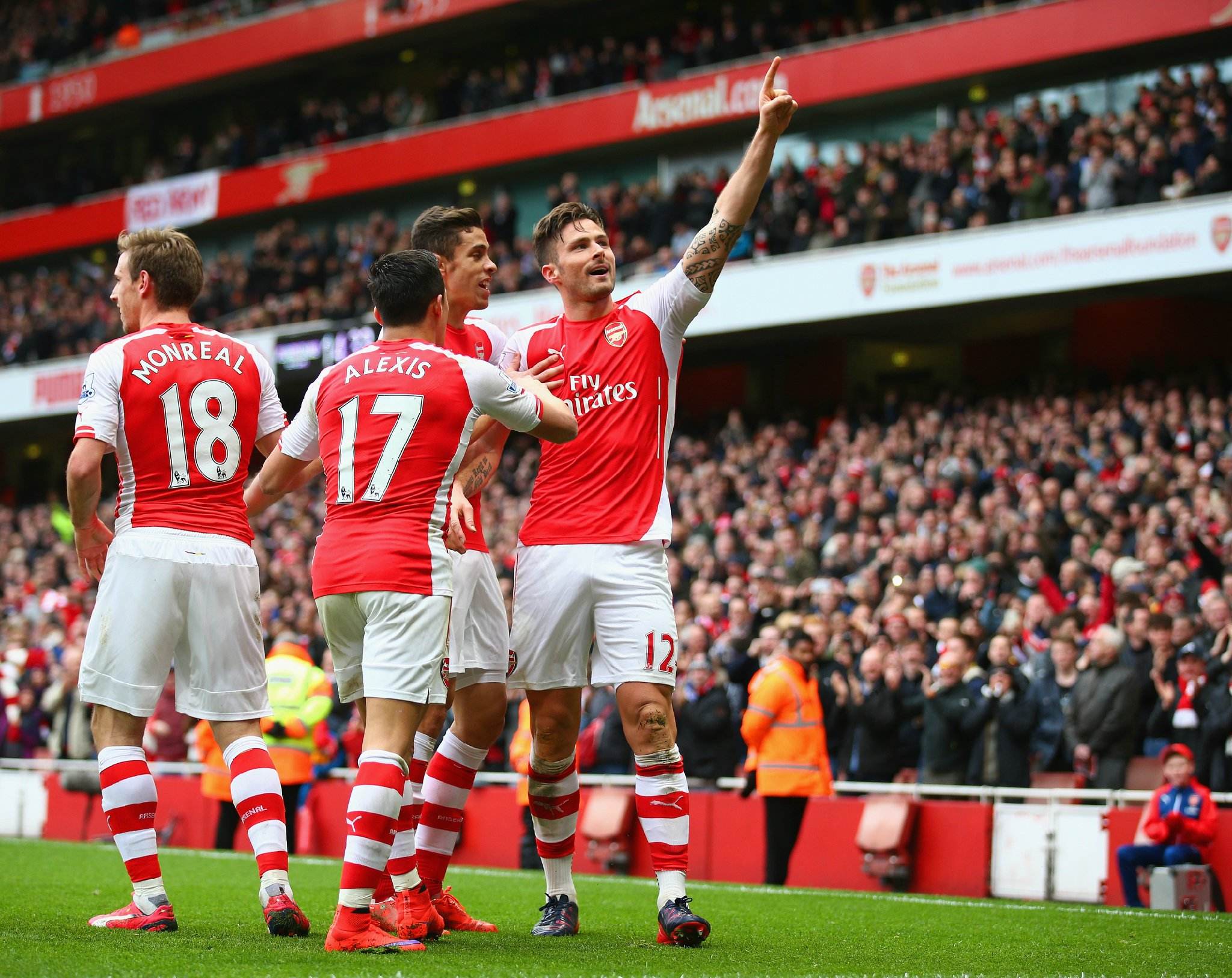 3C：骨上的钢板是我考虑退役原因之一；弗里克说表现好能抽烟（3C：身上钢板让我萌生退役念头；弗里克称表现出色可抽烟）