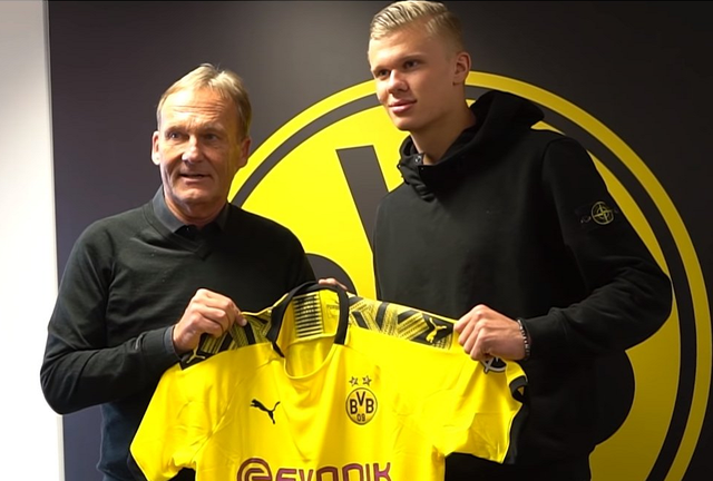 尤文公布战葡体大名单：伊尔迪兹回归，凯利、布雷默缺席（尤文战葡体名单出炉：伊尔迪兹复出，凯利、布雷默缺阵）