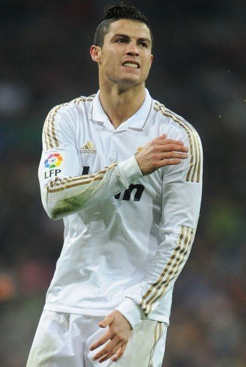 CBA：广东男篮加时险胜北京首钢（CBA加时鏖战：广东男篮力克北京首钢）